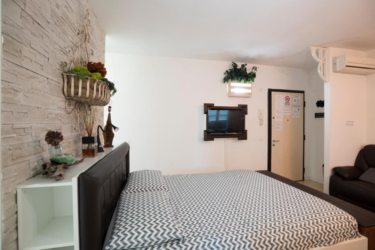 Come Sentirsi A Casa Piacenza Exterior photo